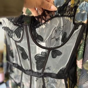 Bodysuit with butterfly embroidery
